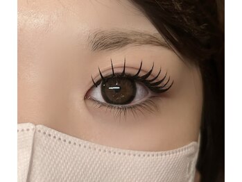 アンリー 金山店(UNLY)/フラットラッシュ120本 Tomo