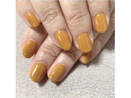 キャラメル色ネイル