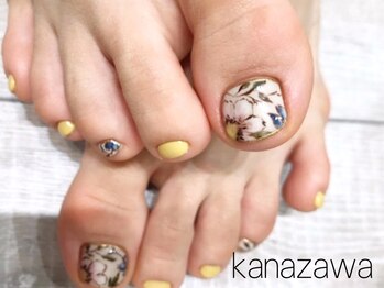 ローブ ネイル アイラッシュ(LOAVE NAIL EYELASH)/手描きフラワーデザイン