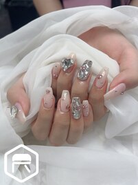 ホワイトネイル