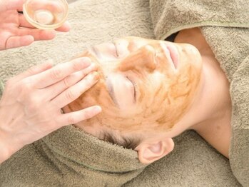 ワミング(Wa mingu)の写真/【当店人気No.1★本気の肌質改革でほうれい線＆たるみ改善！】首デコルテのラジオ波付◎