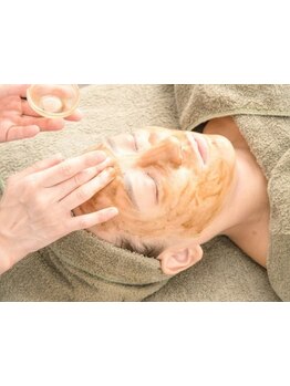 ホウレイ線・たるみ改善！予防ケア