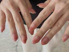 グラデーションネイル
