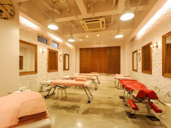 カラダファクトリー 金沢文庫店