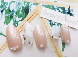 フラワーネイル×ベージュ