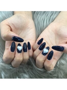 ネイビーネイル