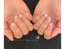 マグロ ネイルサロン/