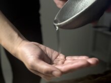 ツキ(tsuki.)/高保湿オイルで肌ケア☆