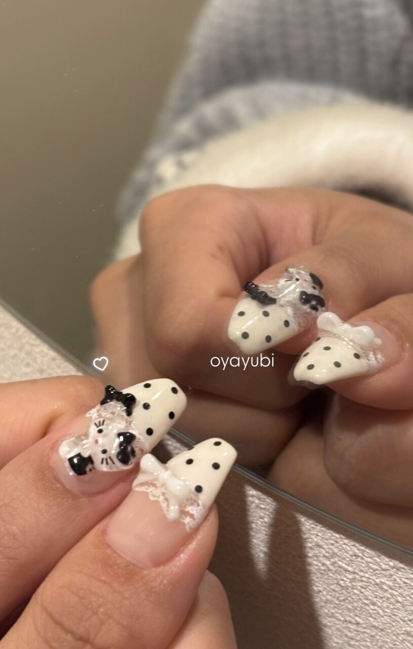 2026年夏トレンド】ブラック フレンチのネイルデザイン集｜人気順｜12
