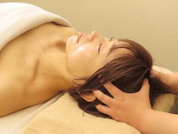 エムスラッシュアヴェダ 自由が丘(M.SLASH AVEDA)/