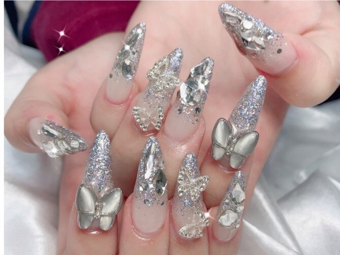 ジェルネイル120分やり放題　(パーツ付け放題)　8980円