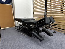 のりさだ整骨院 八幡駅前院/トムソンベッド(骨盤矯正)