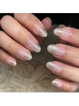 ルナ(LuNa)/ラメグラデーションネイル