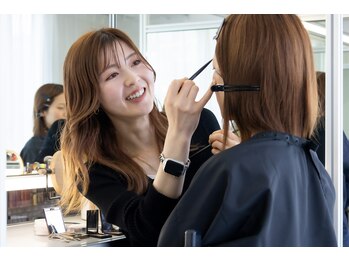 エクリュ(ECRU)の写真/《4Dメイク論》似合わせメイクで理想の自分に!自信も魅力もUP♪実践的なメイクレッスンで再現性◎