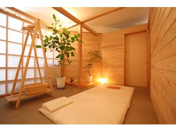 和美さび処 利休 八丁堀店/小上がりの個室へご案内