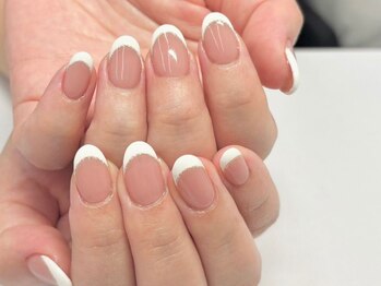 ネイルトゥルー 表参道(nailTRUE)/*ラメラインフレンチネイル*