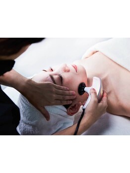 ホウレイ線・たるみ改善！予防ケア