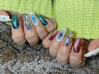 エムジュエリー 五反野店(M JEWELRY)の写真/【リピーター様多数】リーズナブルな価格でご用意！シンプル～手描きアート、付け放題もお任せください★