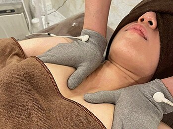 チャルメの写真/話題の最新機器で深部までアプローチ！筋膜・筋肉へ働きかけ、小顔リフトアップへ導きます♪