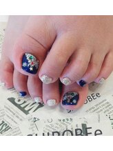 トータルサロン 白べぇーっ プラス/クリスマスフットネイル☆