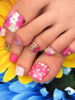 カラーズ 浜松店(colors)/春ピンクで女の子可愛く(^^)