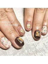 リルガーデン 新宿南口(Lil' Garden)/アンティーク×チューリップ