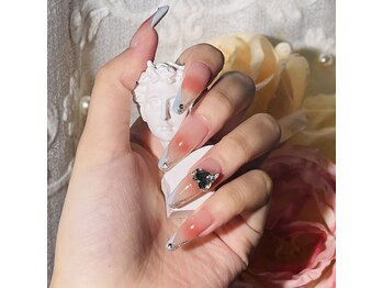 クイーンズビューティーサロン 新宿本店(Queen's beauty salon)/チップアートやり放題&つけ放題