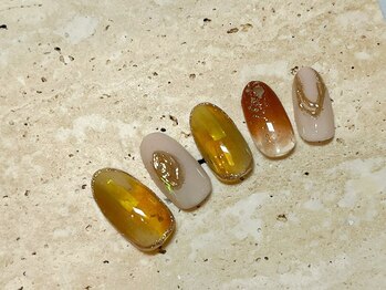 ネイルアンドアイラッシュサロン ミッタ(Mitta)/¥9000-