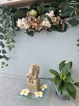 アメジスト(amethyst)/サロン風景