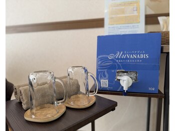 フロー(flow)/【ミネラルウォーター】