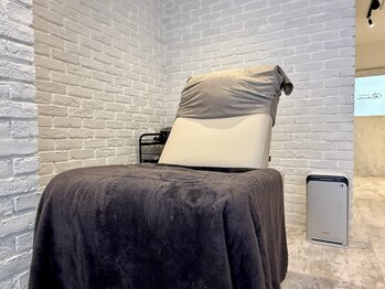 レイン 大阪本町店(Rain)/リクライニングチェア