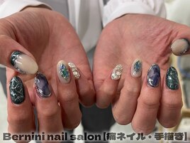 秋葉原ネイル/手描きネイル/銀座