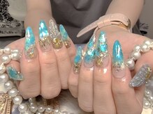モアネイル 新宿/貝殻ネイル/持ち込み/新宿