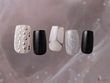 アイネイルズ 横浜WEST店(I-nails)/ビジューモードブラックネイル