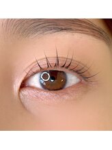 スー(suu.)/パーマでも叶うタレ目デザイン