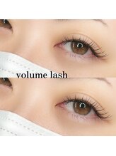 フォーヴリュンヌ(FOVLUNE)/ボリュームラッシュ