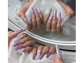 ラヴェル アール(La Bell R)/スタッフの推しカラーネイル