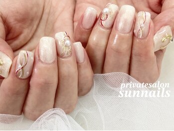 サンネイルズ(sun nails)/4本プラスストーン追加