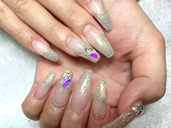 リッチネイル(Rich Nail)/ワンポイントビジュー