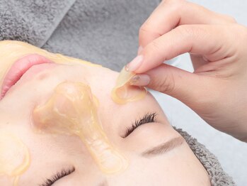 ラヴィ(La vie)/3.ワックスを剥がします