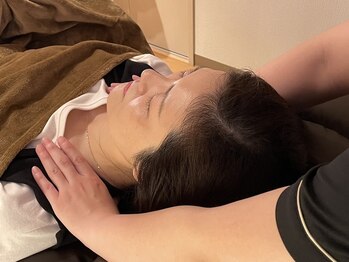 プピラ(PUPILA)/首肩コリも施術いたします。