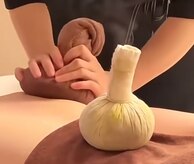 ナーラック(naa rak)