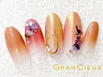 クアトログランシュ 青葉台(QUATRO×GranCieux)/ゴージャスフラワーネイル