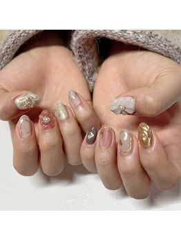 イロ(iro)/ぷっくりフラワーネイル♪