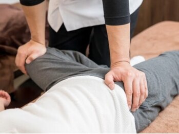 勝田鍼灸マッサージ整骨治療院の写真/【O脚でお悩みの方へ】理想のスラっと美脚を目指すO脚矯正◇メディアでも取り上げられる確かな技術をご提供