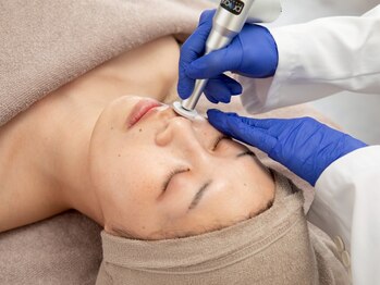 リバース(Re:Birth)の写真/毛穴ケアでお悩みの方必見！肌の内側からアプローチするプロセルセラピーズで、ふっくらなめらか素肌へ！