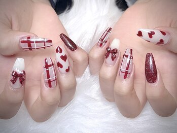 ブイピーネイル 新大久保(VP nail)/長さだし&やり放題90分