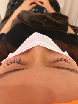フリルアイビューティ 豊中店(Frill Eye Beauty)/