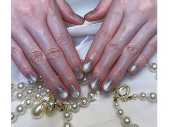 マグロ ネイルサロン/