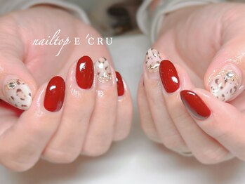 ネイルトップエクル(nail top E CRU)/